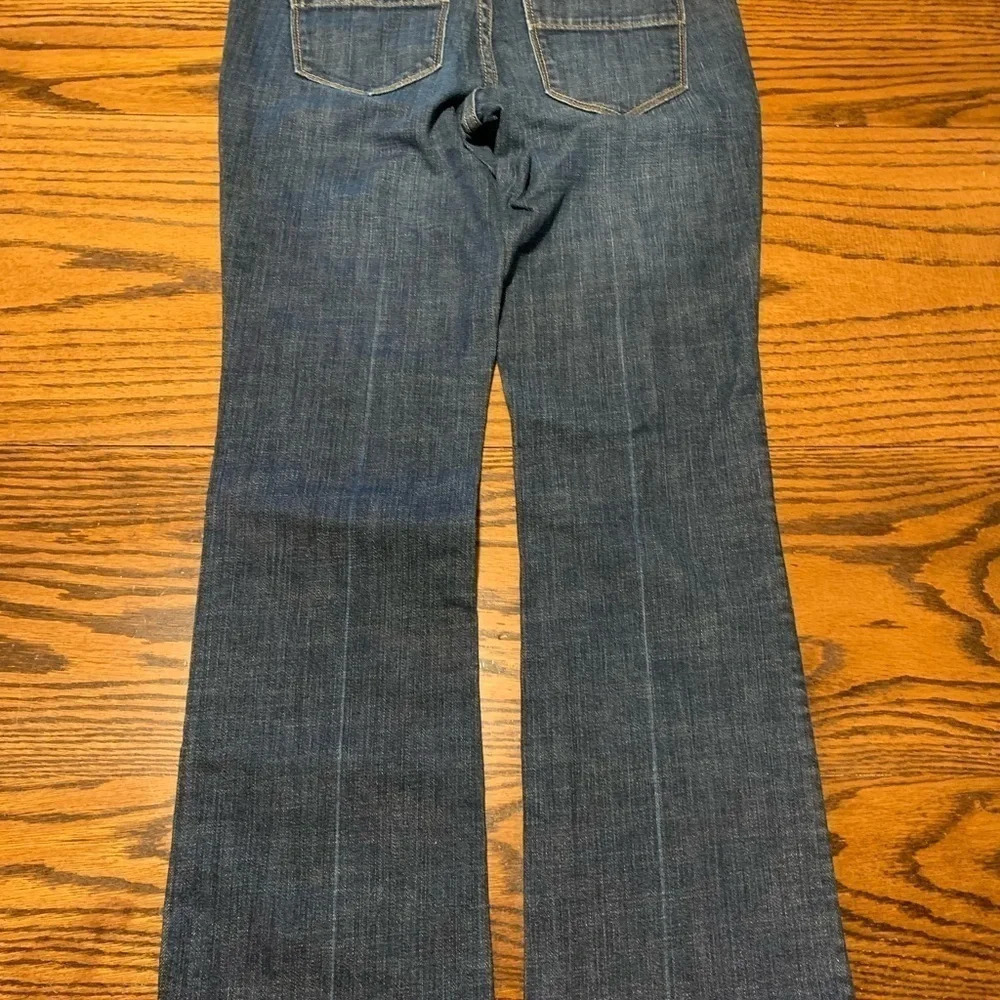 Old Navy The Sweetheart boot cut sz 2 short stretch - Picture 3 of 7